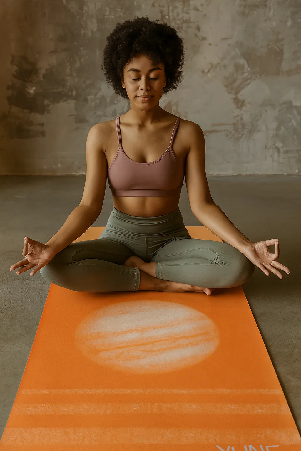 Hatsumi Non-Slip Yoga Mat – Zen Minimalist Design, Premium Traction & Cushioned Comfort